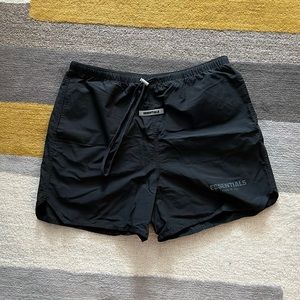 FEAR OF GOD essentials short
